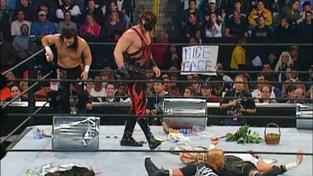 WWF 30-man Royal Rumble match (2001) 1/3