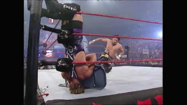 Rob Van Dam vs Tajiri (WWF Hardcore Championship)