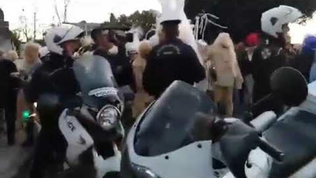 Ένταση και επεισόδια στην Πάτρα με αστυνομία και καρναβαλιστές