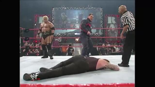 WWF Raw is War (04.12.2000) 1/3