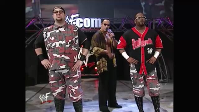 WWF Raw is War (11.12.2000) 1/3