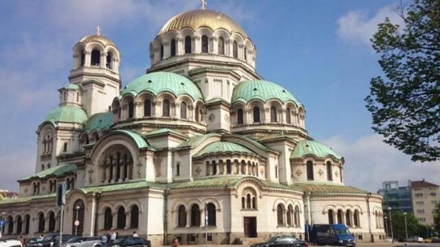 Благотворителният бал на строителите и архитектите за катедралата Александър Невски събра над 126 000 лв.