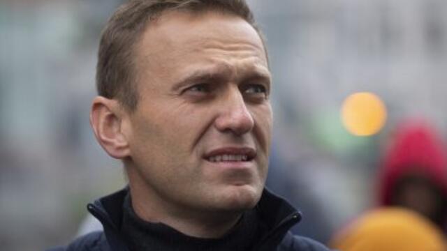 Русия позволи Навални да бъде транспортиран за лечение в Германия