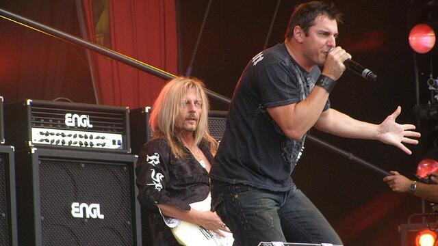 Love Is Forever, Don't Say Goodbye - Johnny Gioeli & Axel Rudi Pell - HD - превод