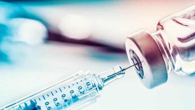И в България днес пристигат първите дози от ваксината на Moderna!!! България е поръчала половин милион дози