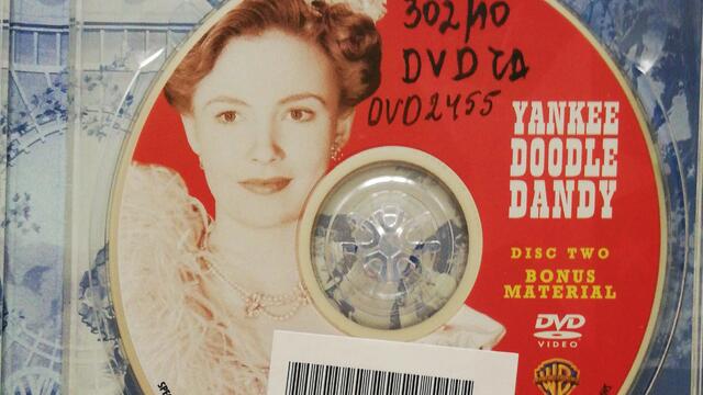 Янки Дудъл Денди, диск 2 (2003 DVD) - Джон Траволта си спомня Джеймс Кагни