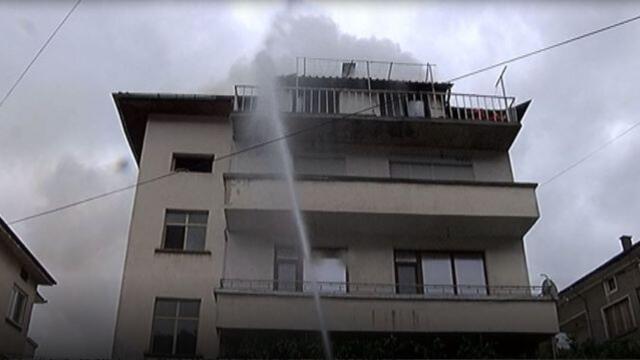 Бурята взе човешка жертва,!!! Мълния запали пожар днес в Асеновград,загинал е млад мъж