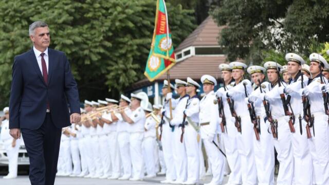 Военен ритуал във Варна 7.8.2021 г. - 142 години от създаването на Военноморските сили на България