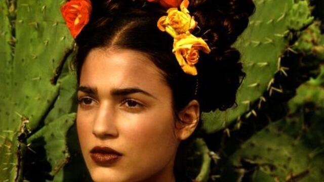 Великата Фрида Кало ~ ♛ “ FRIDA KAHLO ” Мексиканската художничка в 100 фотографии