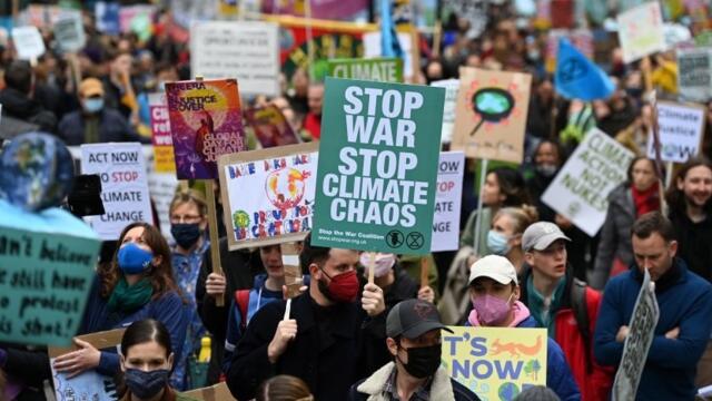 Грета Тунберг води масов протест за климата в Глазгоу 11.2021 г. !!! Greta Thunberg Leads Massive Climate Protest in Glasgow