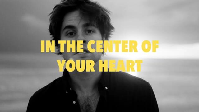 Raining in the Center of Your Heart (lyric video) - Mansfeld
