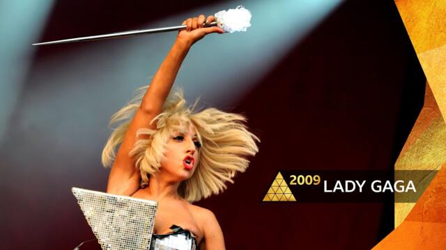 Lady Gaga - Poker Face (with crazy long intro) (Glastonbury 2009)