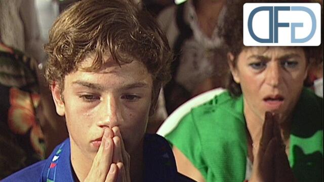 Reactions on 1994 World Cup Final (Brazil - Italy), shot in 40 countries!
