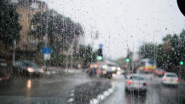 Пороен дъжд в „Слънчев бряг”! - Пороен дъжд по Черноморието, Несебър и „Слънчев бряг” са под вода