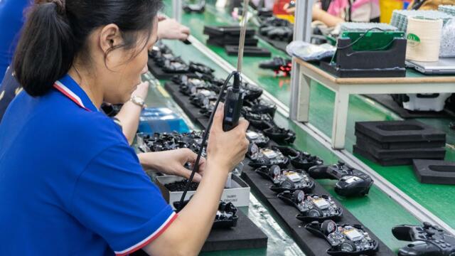 The process of mass production of game controllers, an excellent controller factory