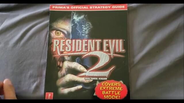 Resident Evil Collection #97: Resident Evil 2 Official Strategy Guide (Book, 10/28/1998)