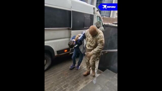 Подозреваемых в совершении теракта в «Крокус сити»  доставили в Москву