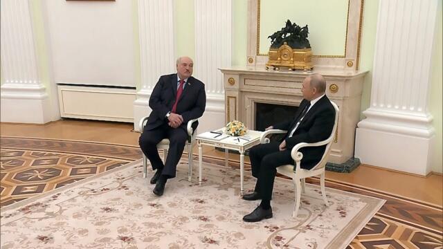 Лукашенко на встрече с Путиным: Надо достать тот документ, который вы мне показали, положить на стол
