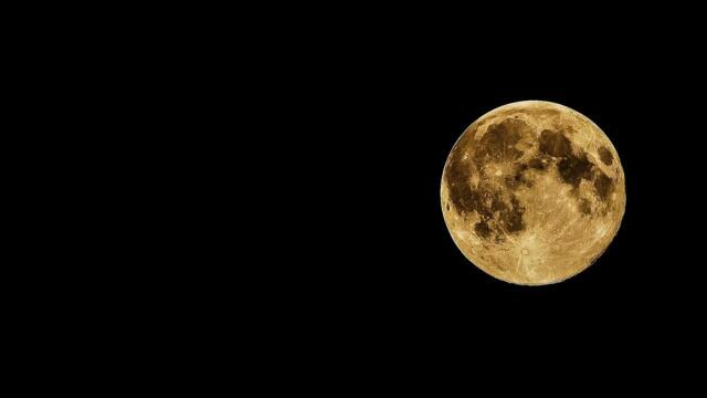 Холограма ли е Луната? Естествен или изкуствен спътник? - с Бойко Рангелов