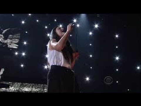 Lorde - Royals performance at The Grammy's 2014 HD