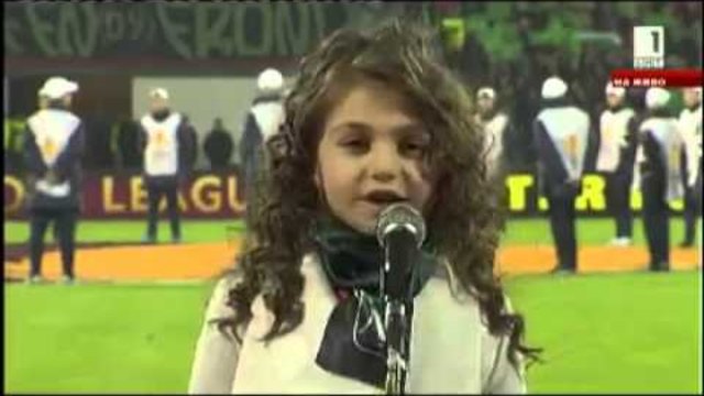 ЧЕСТИТ ПРАЗНИК ПЛОВДИВ ! (06.09.2014) Крисия Тодорова пее Химна на Република България пред 42 000 зрители