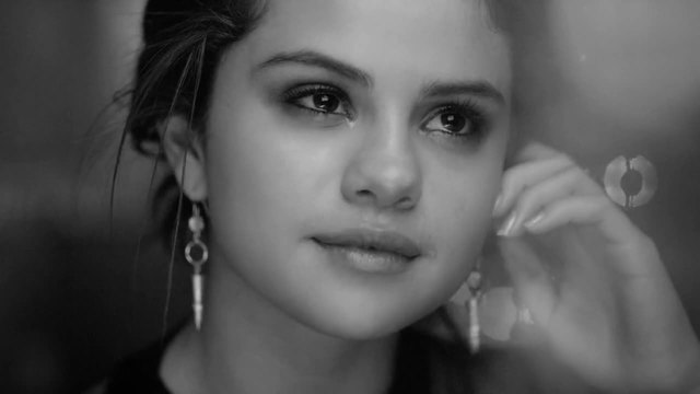 Selena Gomez - The Heart Wants What It Wants (Official Video 2014)