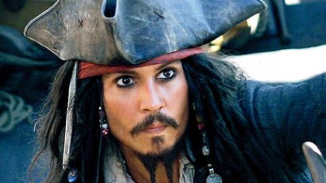 Невиждано Видео! Джони Деп се появи пиян и залита на Холивудските филмови награди 2014 Drunk Johnny Depp ..!