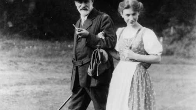 Анна Фройд - 119 години от рождението на психоложката * Anna Freud