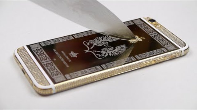 драскане с нож по златен 24K iPhone 6