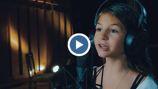Официалният химн Discover на Детската Евровизия 2015 в изпълнение на Крисия Тодорова