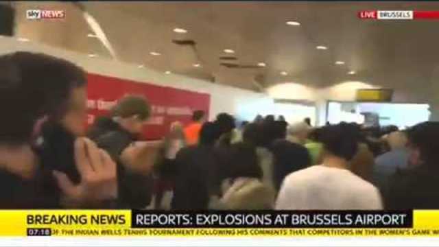 Бомби убиват хора на летище в Европа!22.03.2016 г. Brussels Airport evacuated following reported of 2 explosions