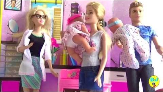 Барби. Барби и Кен Gёrl Вит Баба кукла Барби Twins на д-р Fur Real елече Syringa - финландци прани