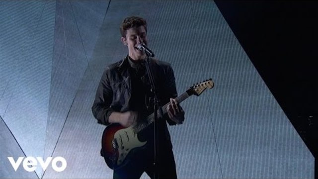 Shawn Mendes - Treat You Better / Mercy (Live From The 2016 American Music Awards)