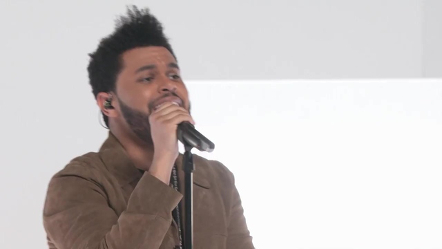 The Weeknd - Starboy (Live On The Voice Season 11) ft. Daft Punk