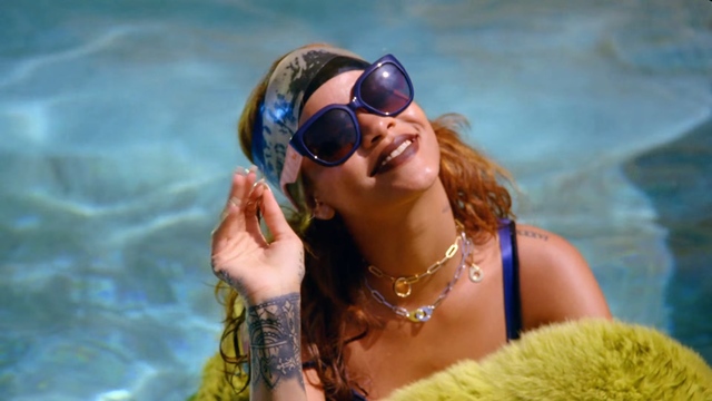 Rihanna - Bitch Better Have My Money (Explicit) _ Официално Видео
