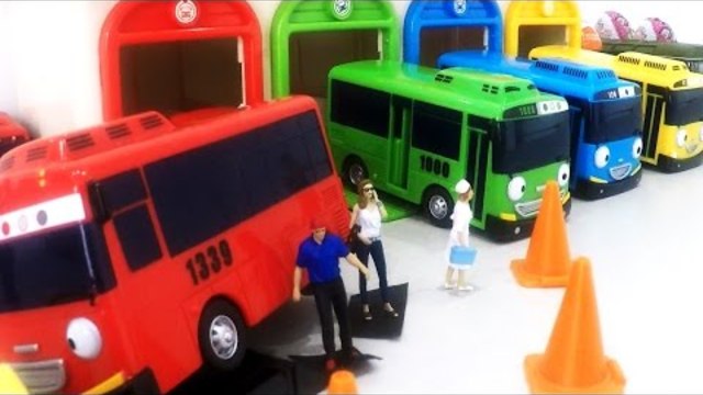 Wheels On The Bus | Nursery Rhymes | Tayo the Little Bus Super Surprise Eggs Kinder