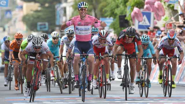 Джиро д’Италия 2017 е колоездачно състезание в обиколка на Италия