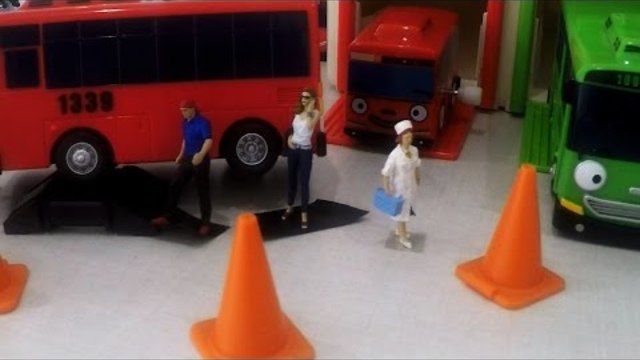 The Little Bus - Tayo Tayo Little Bus Surprise Toys