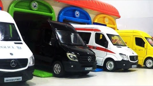 Colors for Children to Learn with Street Vehicles - Colours Videos Collection