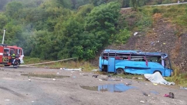 Тежка катастрофа с автобус до Своге август 2018 г. Четирима от транспортираните в Пирогов  са в тежко състояние