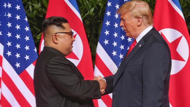 Ким Чен-ун се срещна с Тръмп