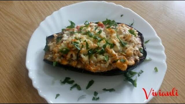 Печен патладжан с домати и сирене