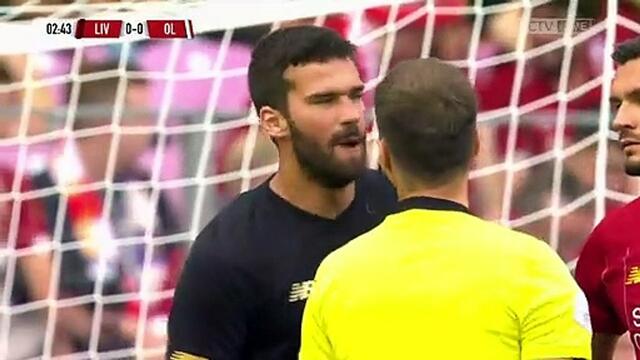 Ливърпул срещу Лион |