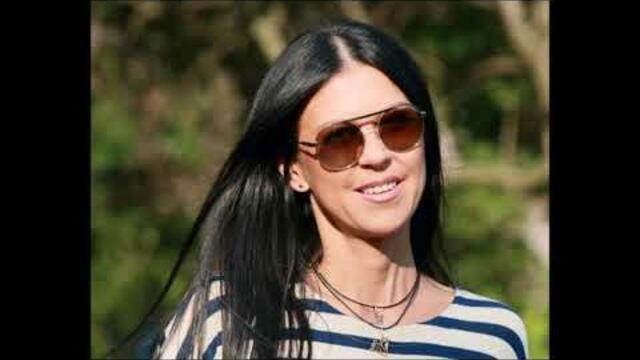 Марина Александрова  -  Домик любви