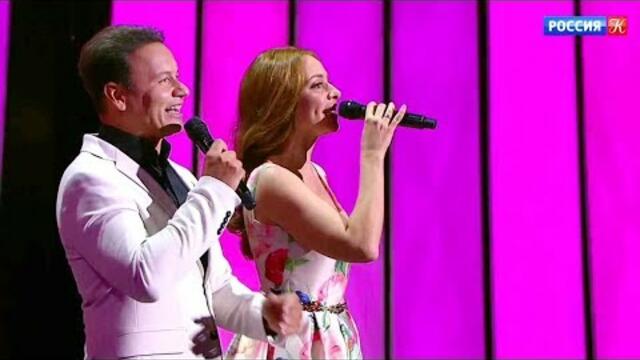 Екатерина Гусева и Александр Олешко  -  Александра