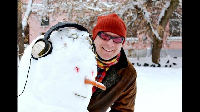 Валерий Палаускас   -   ЗАГУЛЯЕТ КОТ В МАРТЕ