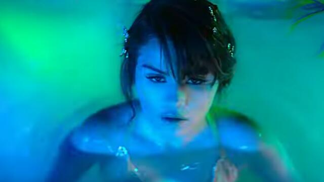 Selena Gomez - Rare (Official Music Video)