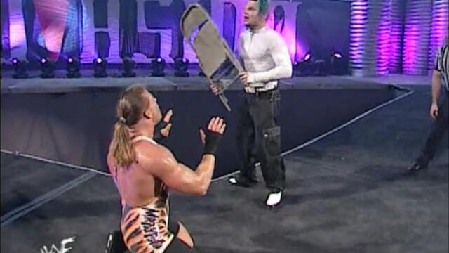 Rob Van Dam vs Jeff Hardy (WWF Hardcore Championship)