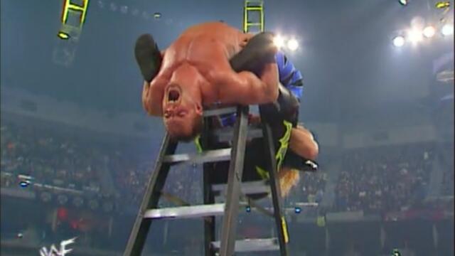 Chris Jericho vs Chris Benoit (Ladder match WWF Intercontinental Championship)