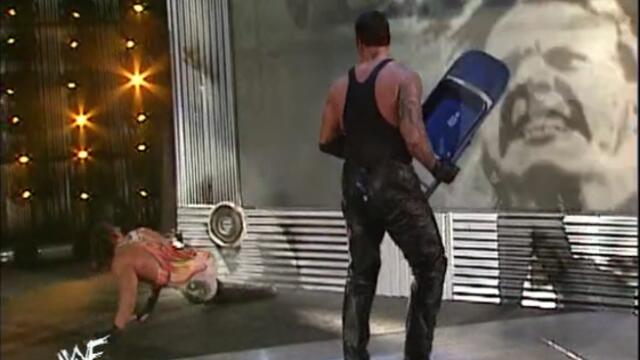 Undertaker vs Rob Van Dam (WWF Hardcore Championship)